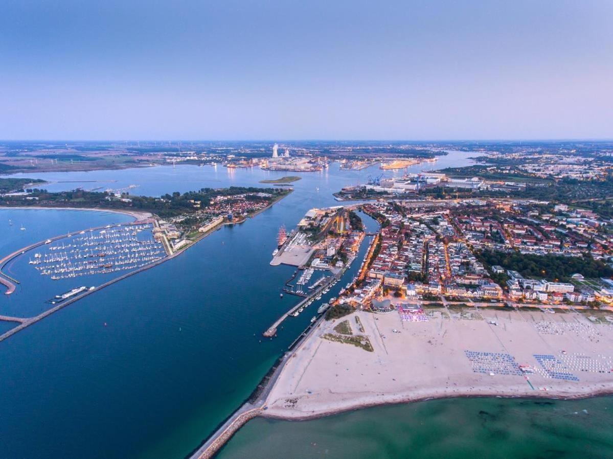 Haus Drei Schwestern, Bernstein Rostock Ngoại thất bức ảnh
